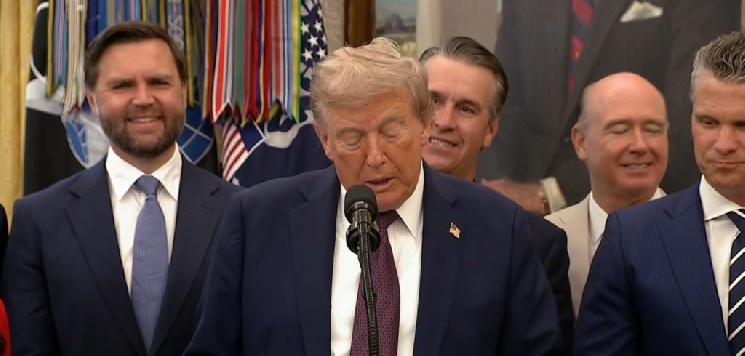 ПОСЛЕДНИЕ НОВОСТИ: Дональд Трамп приостановил атаки на Иран на две недели! «Мы добились значительного прогресса на пути к окончательному соглашению»